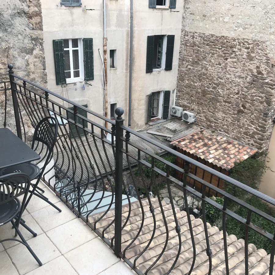 Freres Suquet Sea Cannes Exterior photo
